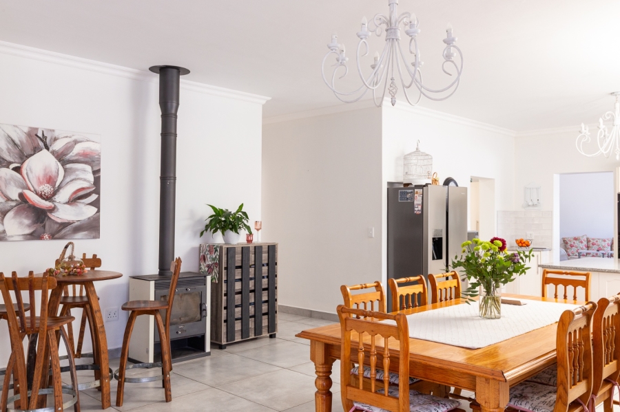 4 Bedroom Property for Sale in Velddrif Western Cape